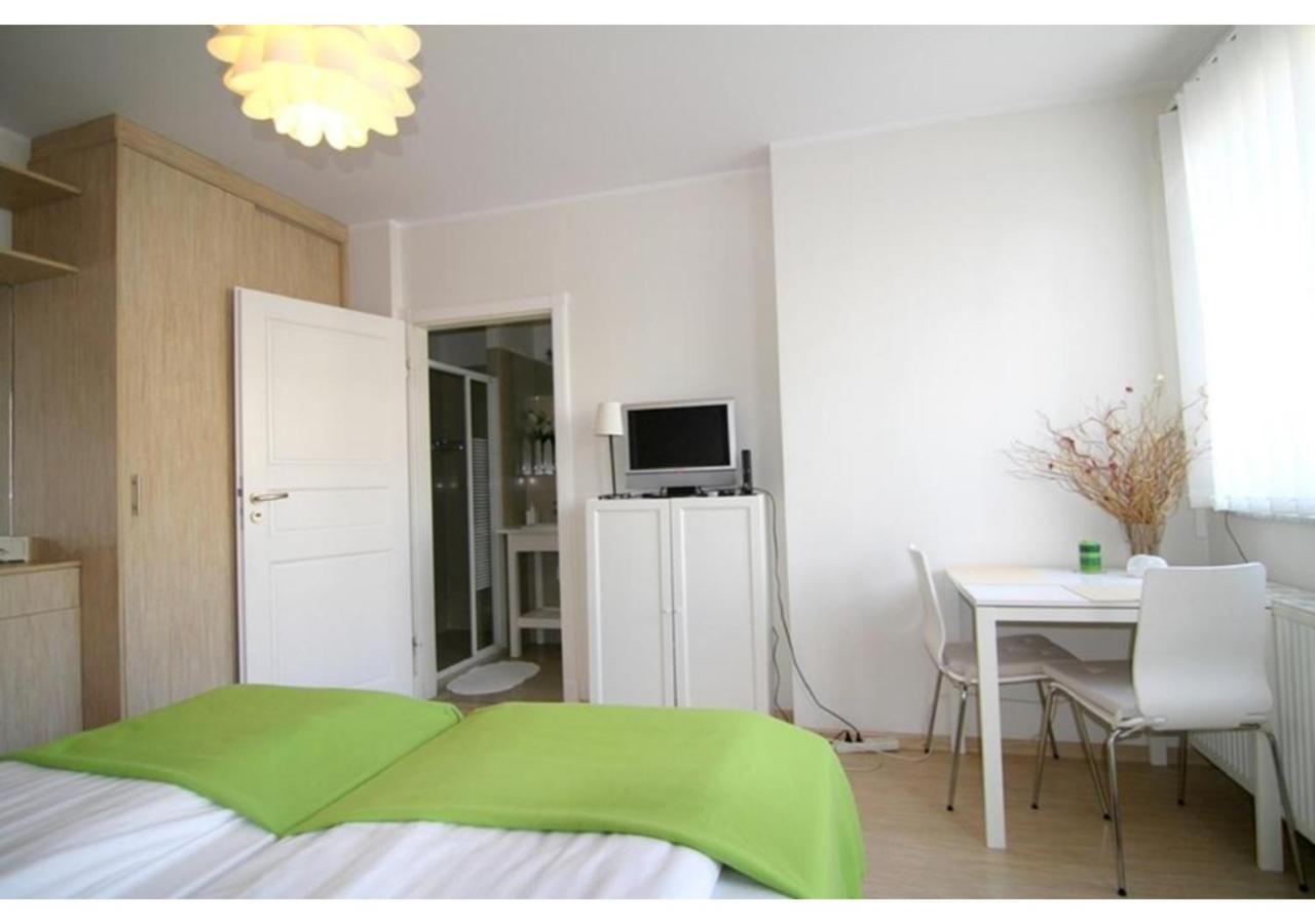 Yellow House Lodging Daire Sopot Dış mekan fotoğraf
